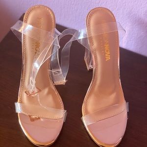 Fashion nova heels